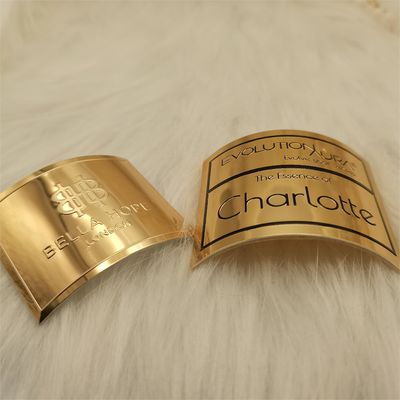 comprar Clasificación Etiqueta de marca metálica con grabado acabado de botella de perfume cuerpo de paquete Etiqueta de impresión online manufacture