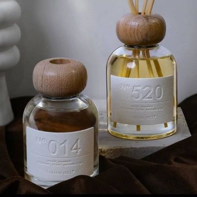Etiquetas de cuero personalizadas de perfumes de velas privadas Etiqueta de etiqueta para botellas