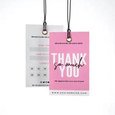 Buen precio Etiquetas personalizadas de ropa de regalo Etiquetas personalizadas de ropa transparentes Etiquetas de ropa impresas en relieve en línea