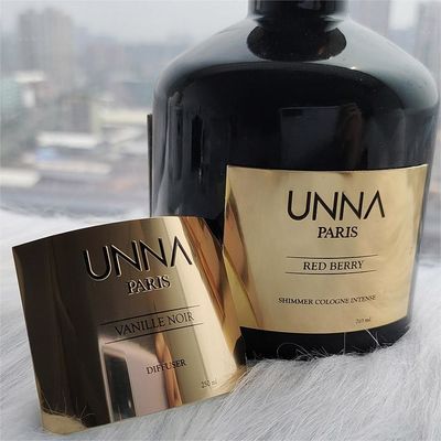 Buen precio Logotipo autoadhesivo personalizado de lujo Adhesivo 3d Etiquetas de aluminio en relieve de metal para botellas de perfume en línea
